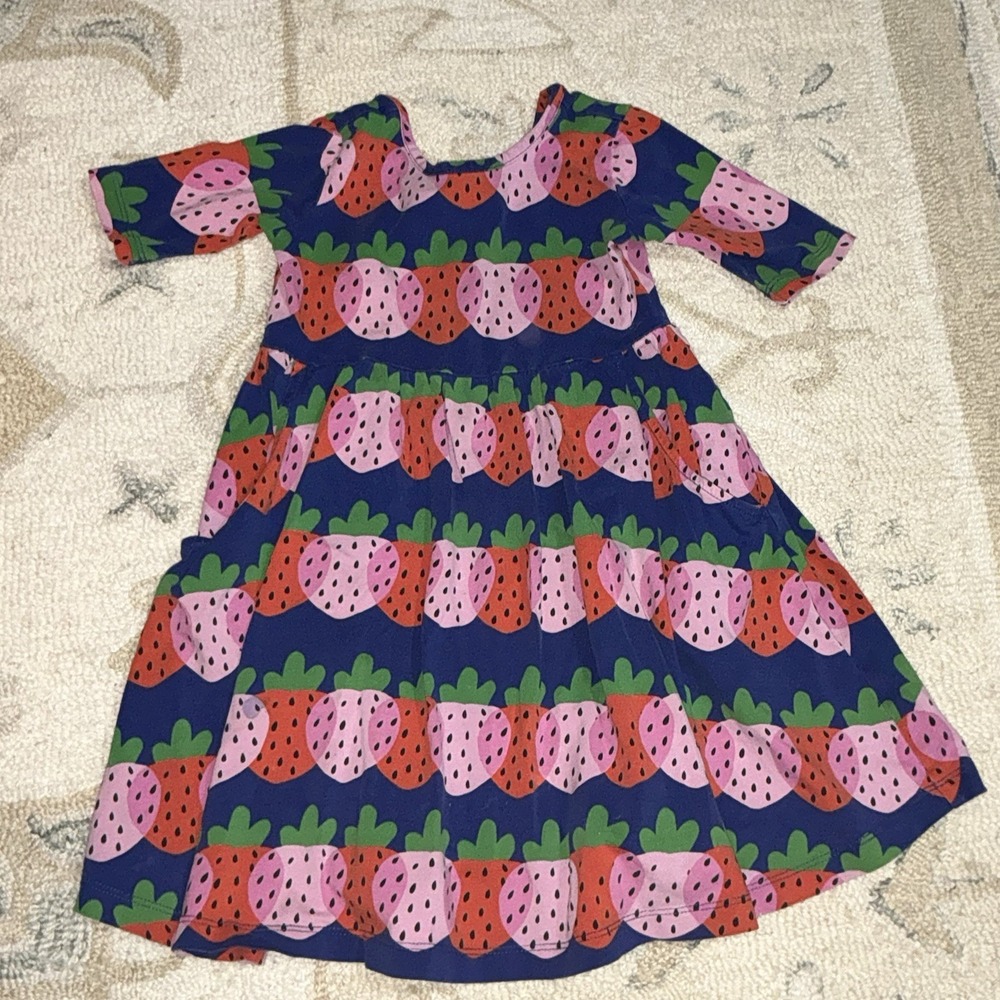 Hanna Andersson Strawberry Print Skater Dress Pockets Pink Size 5 Girls